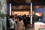 禽兽为邻百年典藏首渡重洋 124套英国工艺美术运动珍品亮相天津