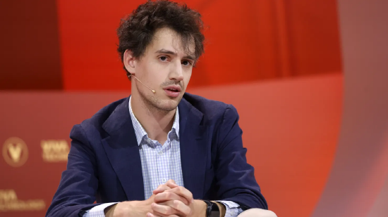 人(🔯)工智能实验室Mistral将推出其首款推理模型，挑战 OpenAI